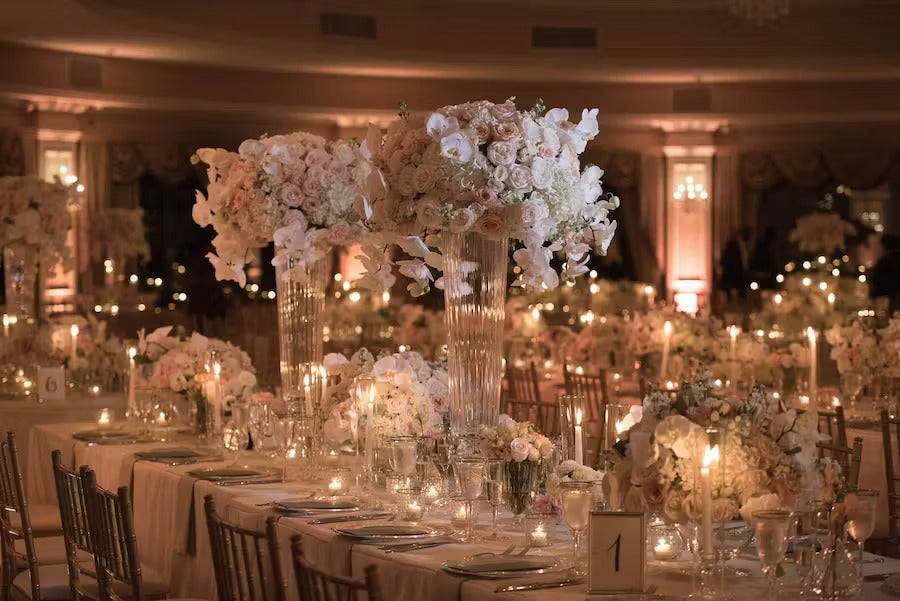 candles on wedding table